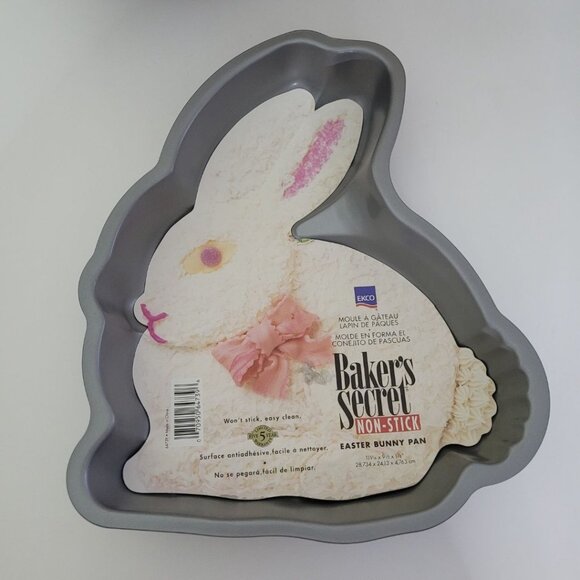 Ekco Easter Bunny Cake Pan Non Stick Bakers Secret Vintage Metal Holiday Mold - Picture 1 of 7